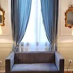 Apartment Twist *